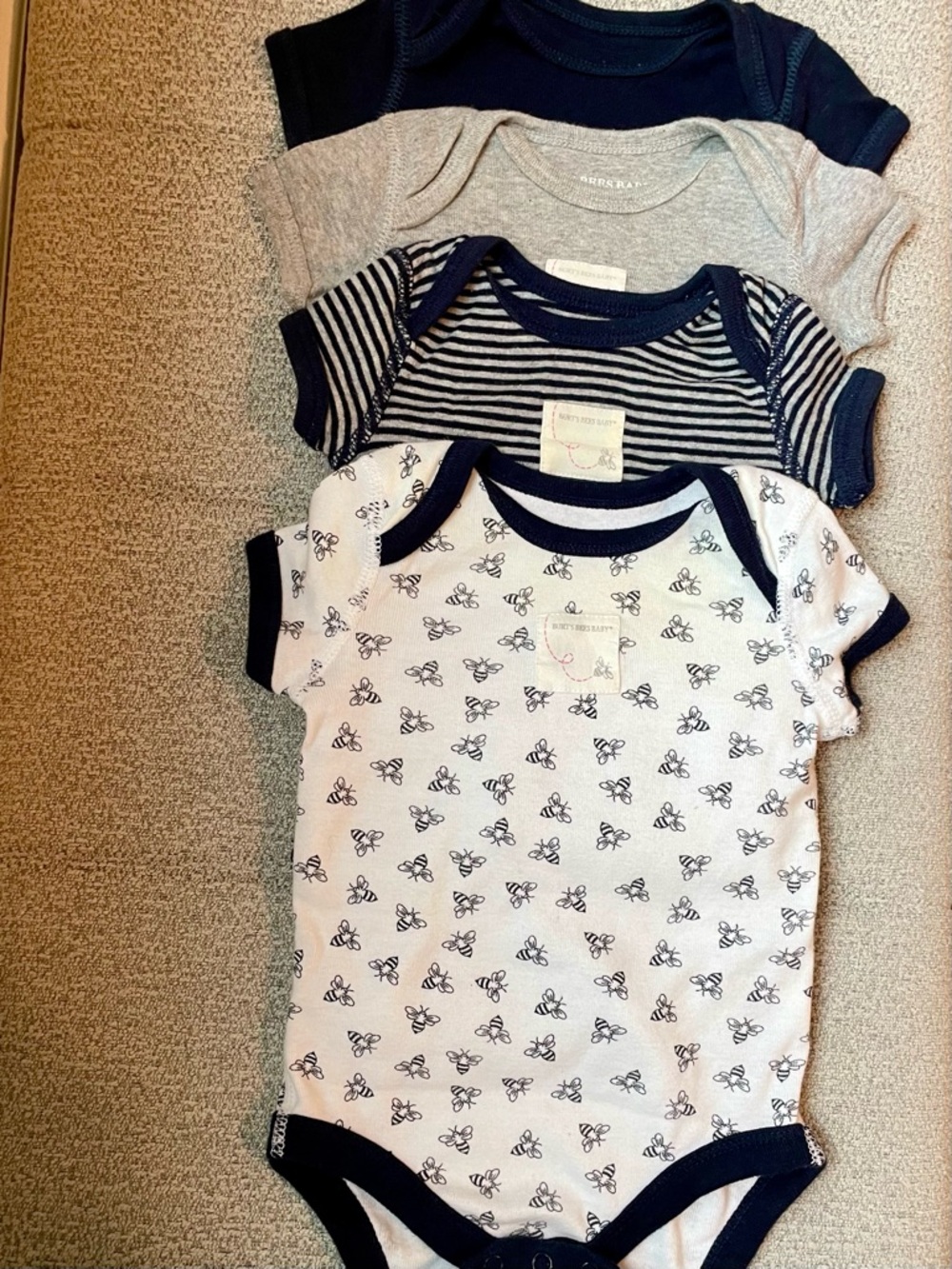 Burt’s Bees Baby Organic Cotton Set of 4 onsies/bodysuits Size 0-3M Navy/Gray/Wh